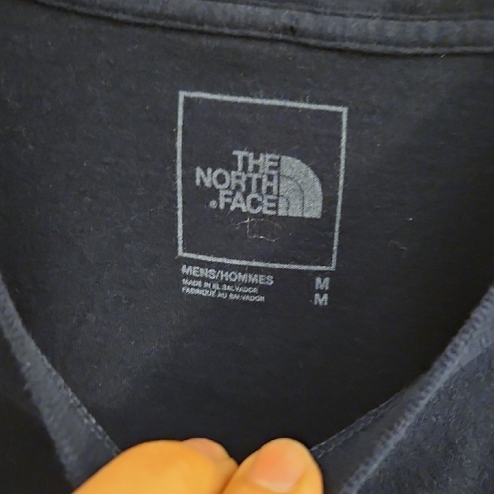 The North Face Black T-Shirt - Picture 2 of 6